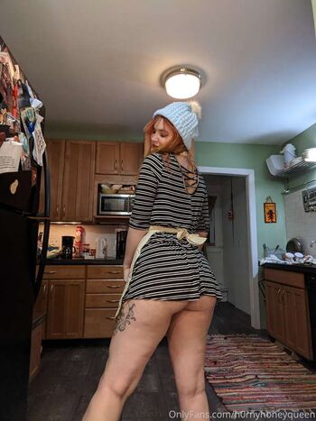 Full leaked Honeyyy private photo