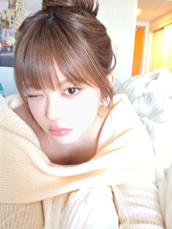Full leaked Hong eunchae  page private photo