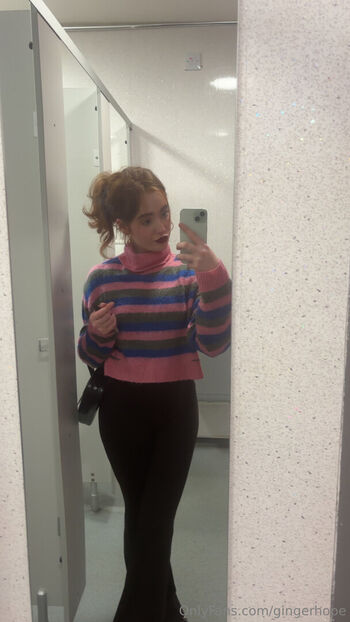 Full leaked Hope robertson private photo