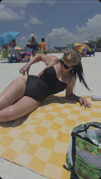 Full leaked Hope schwing private photo