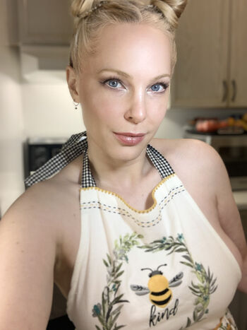Full leaked Hot ann streamy private photo