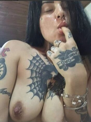 Full leaked Hotmomma private photo