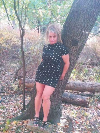 Full leaked Hotstepmomcasey private photo