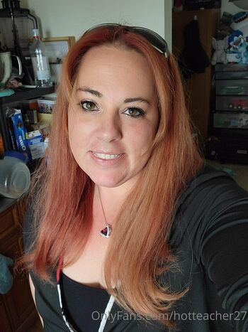 Full leaked Hotteacher private photo