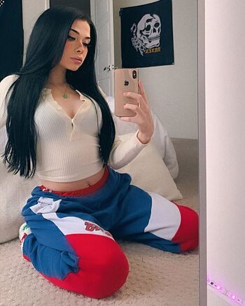 Full leaked Hrdluvr private photo