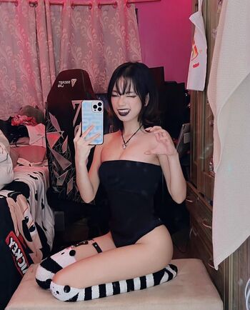 Full leaked Hsimingg private photo