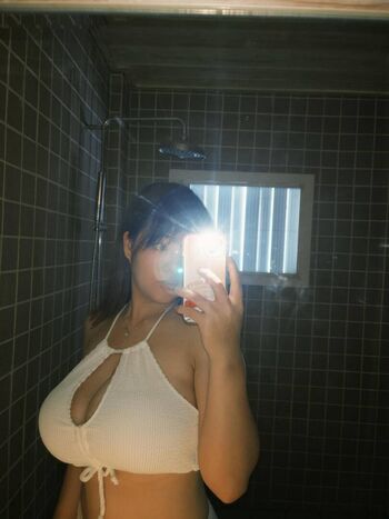 Full leaked Hsuanbelle page private photo