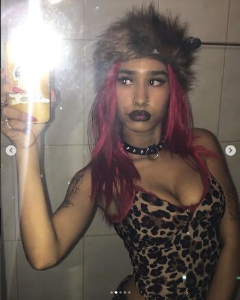Full leaked Httvitoria private photo