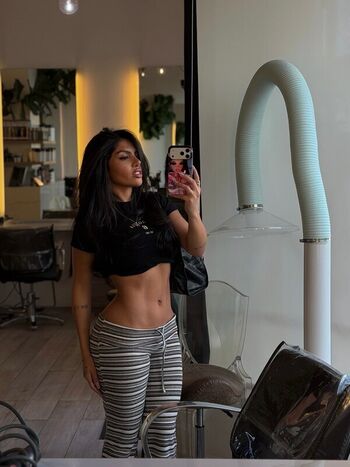 Full leaked Huda mustafa private photo