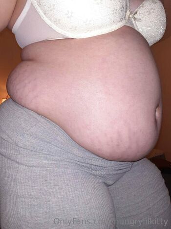 Full leaked Hungrylilkitty private photo