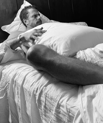 Full leaked Hunter biden private photo