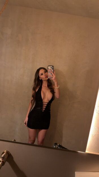 Full leaked Hunter nikole private photo