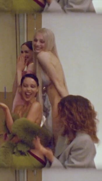 Full leaked Hunter schafer page private photo