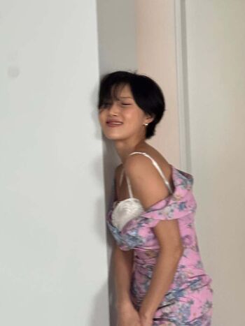 Full leaked Hwasa private photo