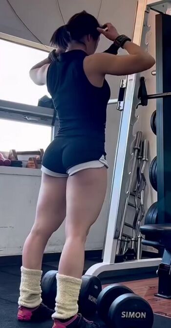 Hyo-Jin Lim