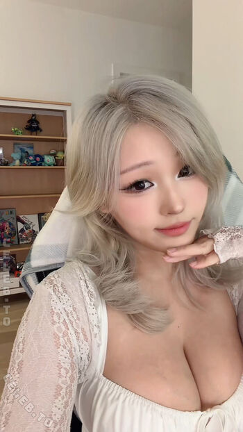 Full leaked Hyoon private photo