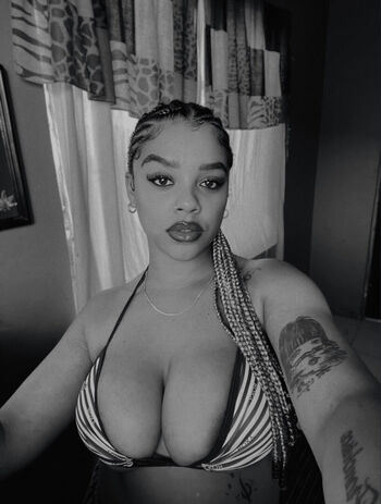 Full leaked Iam andreajade private photo