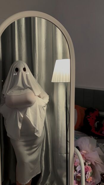 Full leaked Iam txienn private photo
