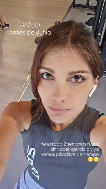 Full leaked Iamcristinini private photo