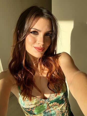 Full leaked Iamcristinini private photo