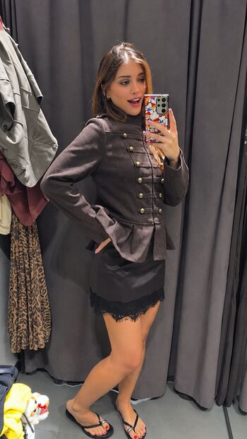 Full leaked Iamcristinini private photo