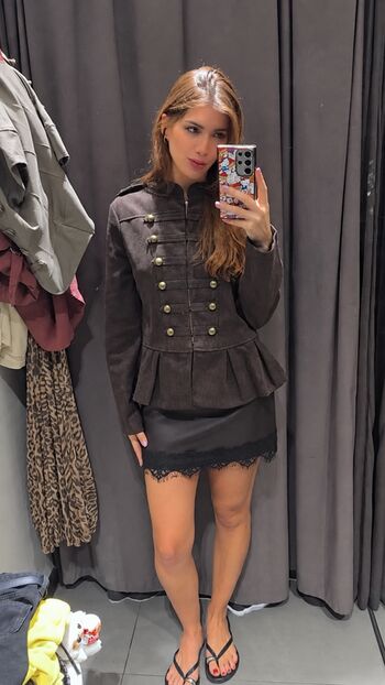 Full leaked Iamcristinini private photo