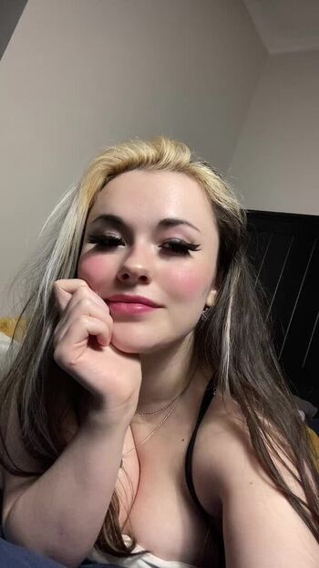 Full leaked Iammisstery page private photo