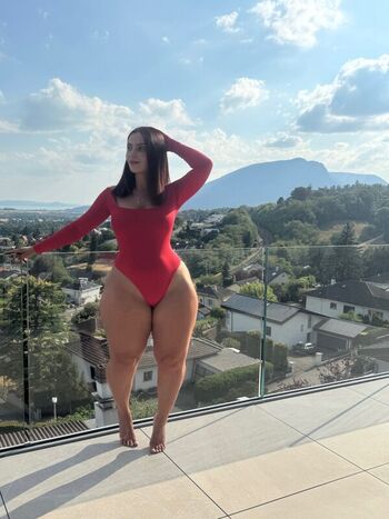 Full leaked Iamochkoi private photo