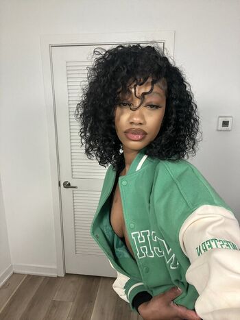 Full leaked Iamoutragious private photo