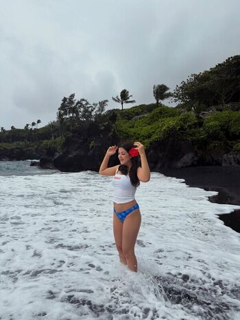Full leaked Iamsofiabella private photo
