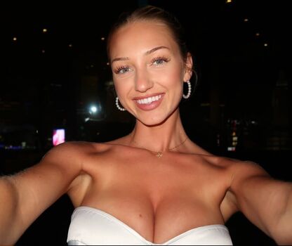 Full leaked Iamsydneythomas private photo
