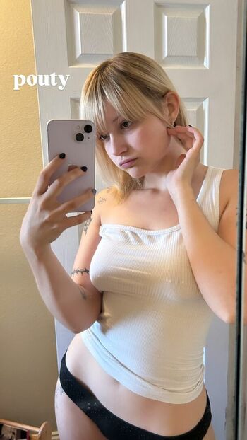Full leaked Icriedu private photo