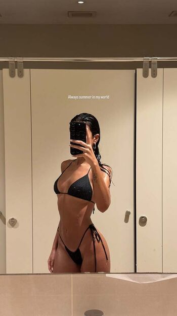 Full leaked Iffat marash page private photo