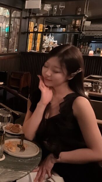 Full leaked Igumdrop  page private photo
