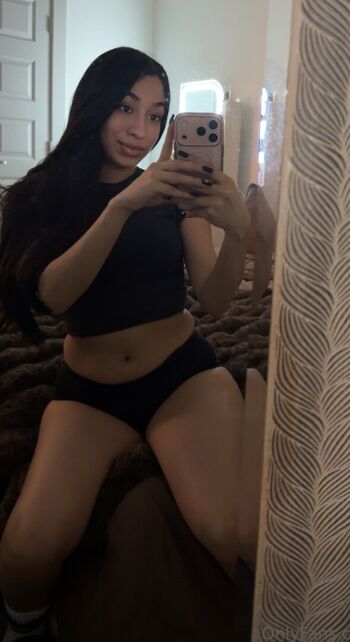 Full leaked Ijustneedee private photo