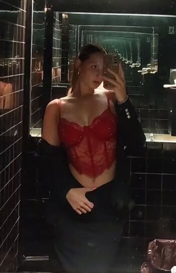 Full leaked Iklex private photo