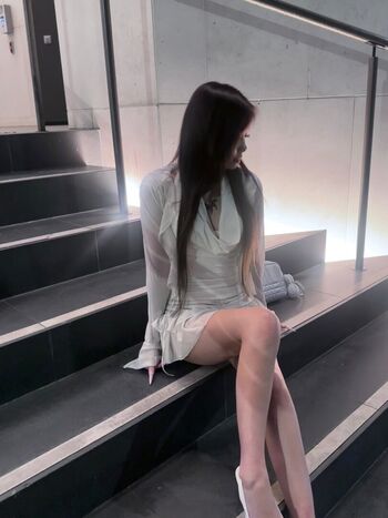 Full leaked Iknowusoweli private photo