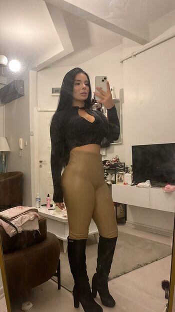 Full leaked Ilayda erkan private photo