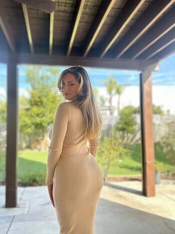 Full leaked Ileana howe private photo
