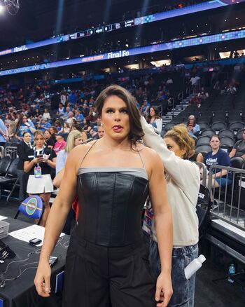 Full leaked Ilona maher private photo