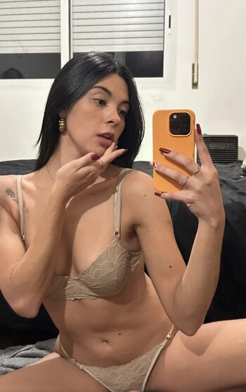 Full leaked Ilonamaher private photo