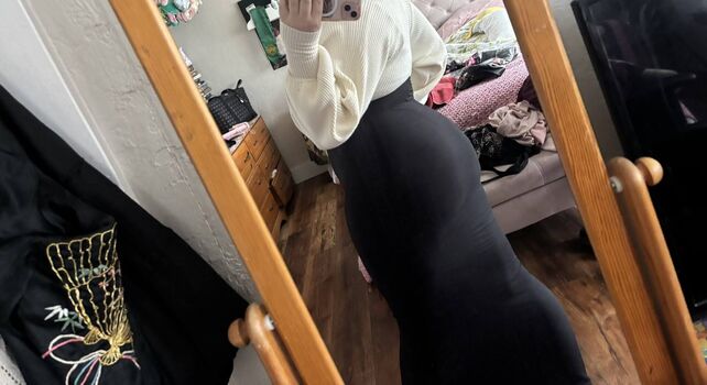 Full leaked Ilovekendraa page private photo