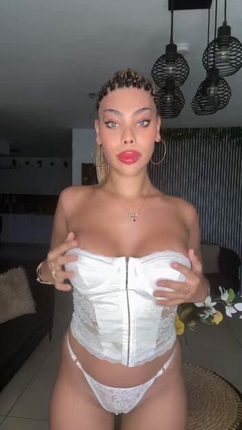 Full leaked Iltransdoll private photo