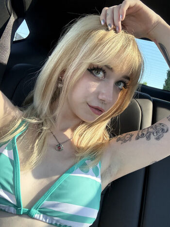 Full leaked Iluvmeww private photo
