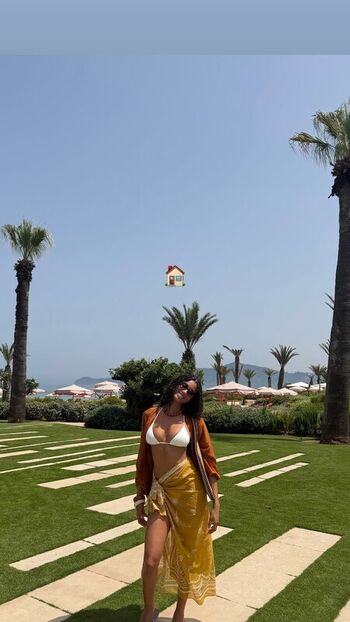 Full leaked Imaan hammam private photo