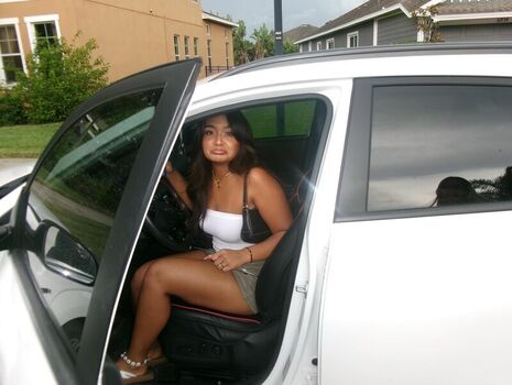 Full leaked Imaan zaiham page private photo