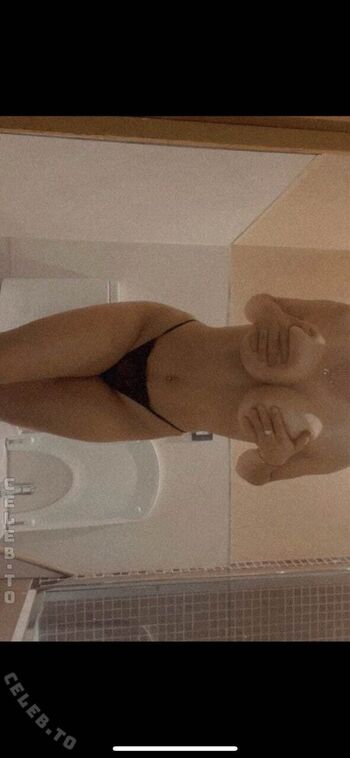 Full leaked Imailin private photo