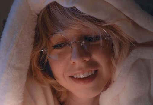 Full leaked Imitationtina private photo