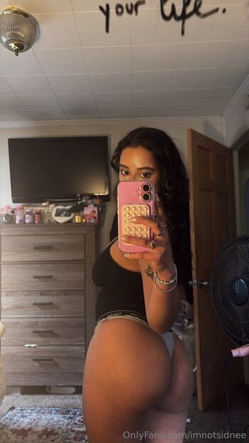 Full leaked Imnotsidnee private photo