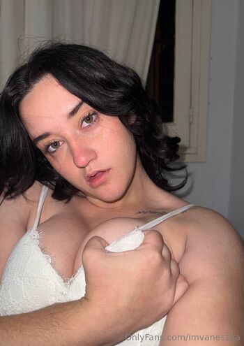 Full leaked Imvanessaa private photo
